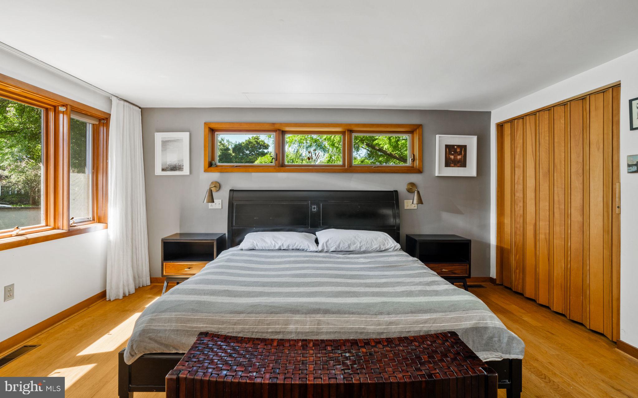 111 Hilltop Road Philadelphia, PA 19118 - Photo 29 of 68 Primary Bedroom