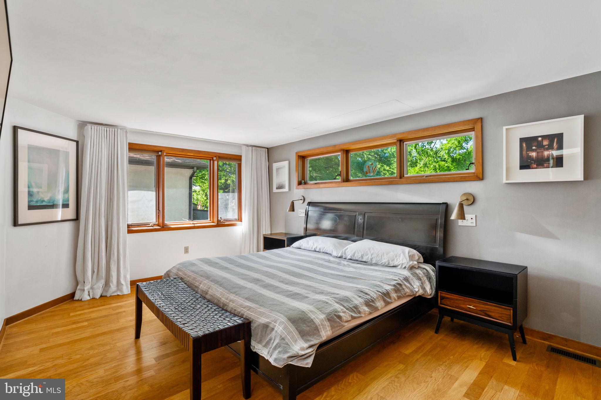 111 Hilltop Road Philadelphia, PA 19118 - Photo 30 of 68 Primary Bedroom