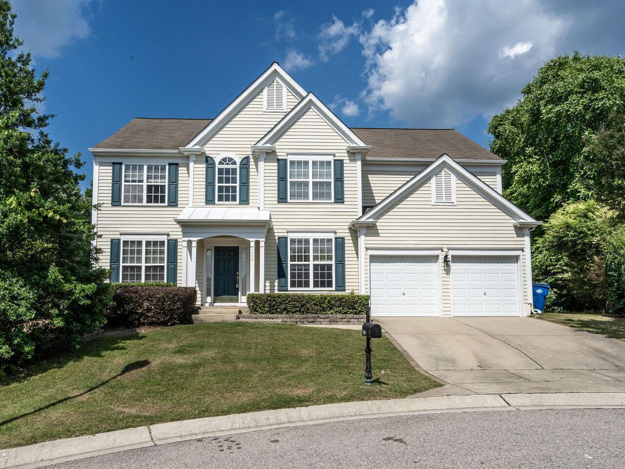 5404 Glorietta Circle Raleigh, NC 27613 - Photo 31 of 39 Photo #34