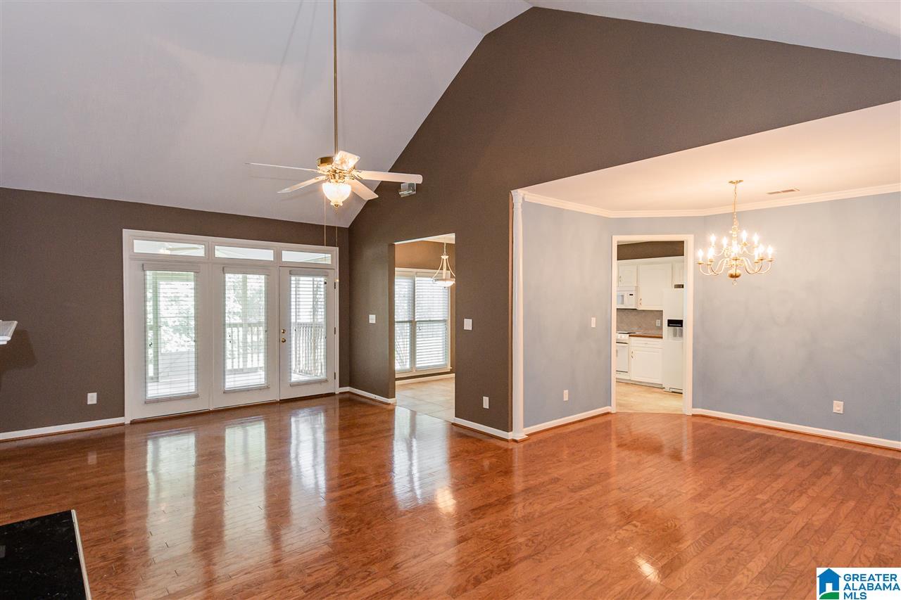 202 Beaver Crest Circle Pelham, AL 35124 - Photo 5 of 35