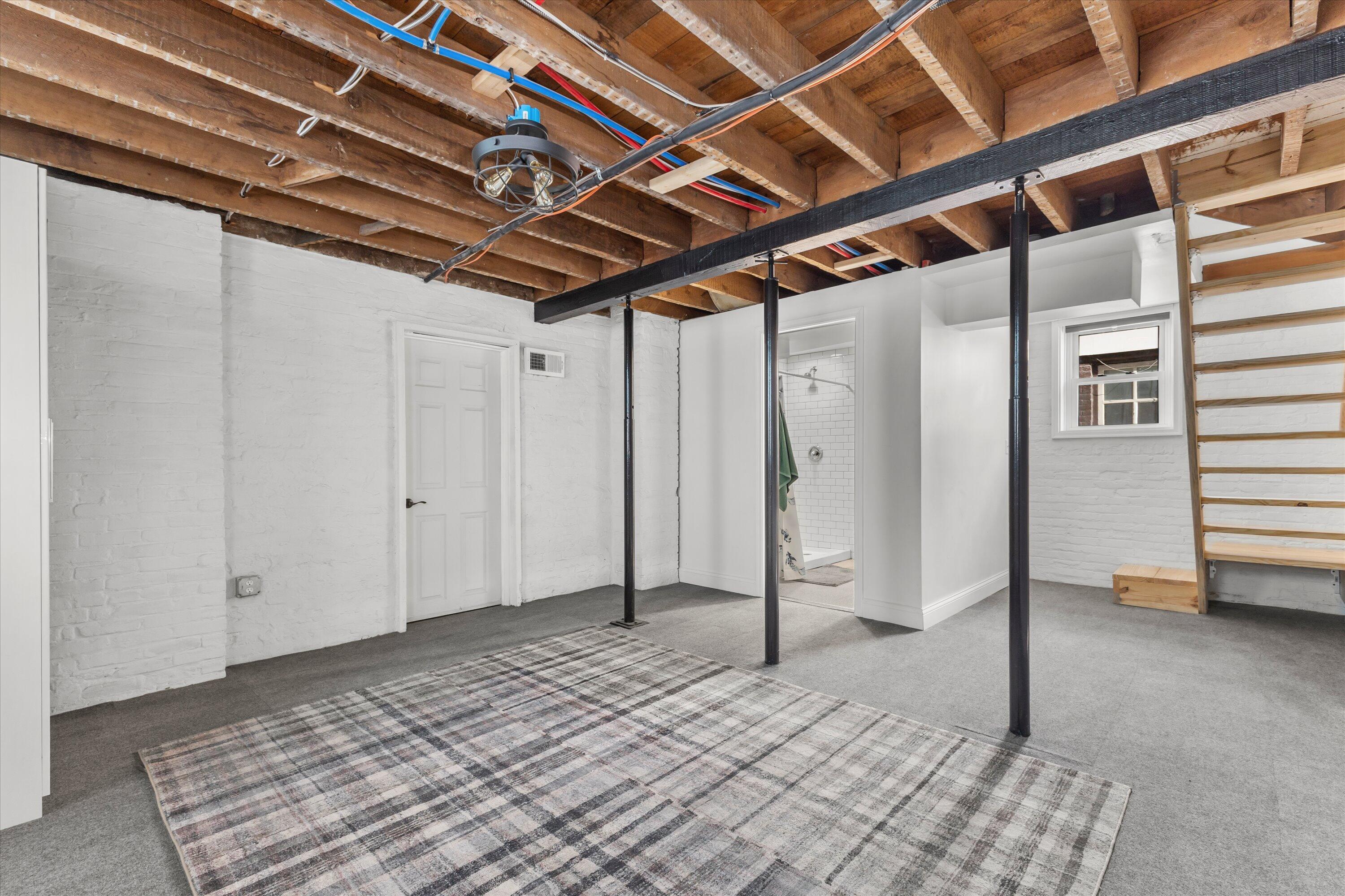 2742 South Greeley Street Milwaukee, WI 53207 - Photo 25 of 34 Lower