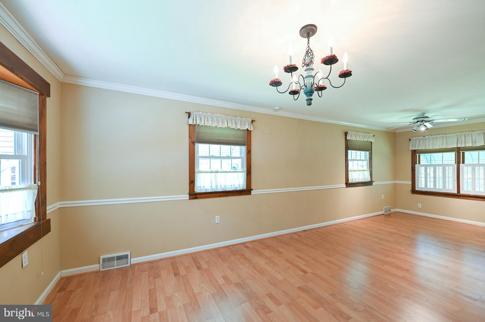 415 Adrian Road Collegeville, PA 19426 - Photo 7 of 50 Gallery Image 7