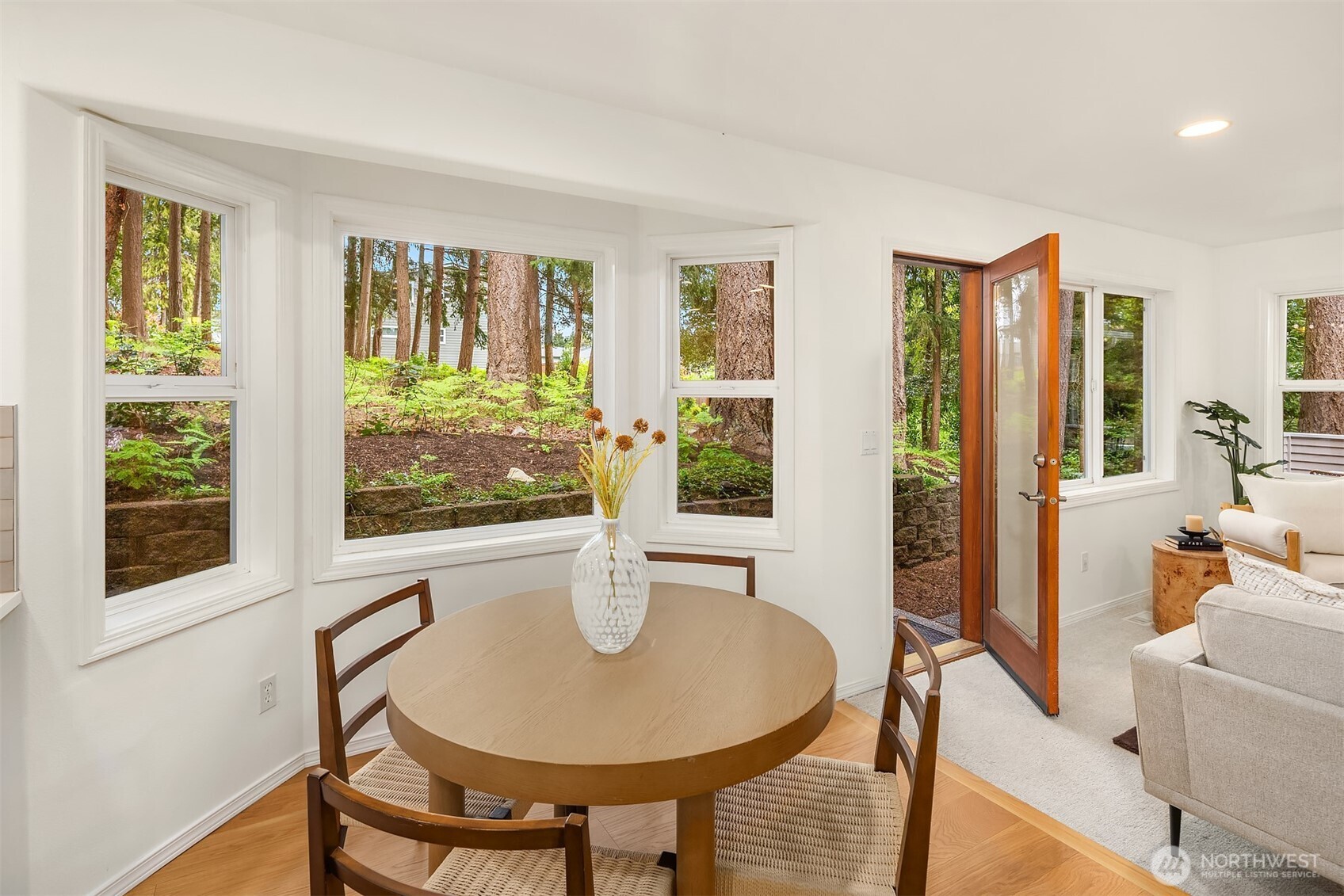 8934 218th Street Southwest Edmonds, WA 98026 - Photo 7 of 39