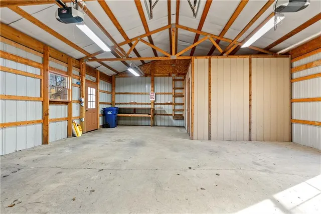 $399,000 | 29604 East Easley Road, Lee's Summit, MO 64086