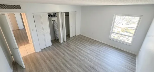 $2,950 | 450 South Gulfview Boulevard, Unit 1208, Clearwater Beach, FL 33767