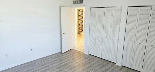 $2,950 | 450 South Gulfview Boulevard, Unit 1208, Clearwater Beach, FL 33767