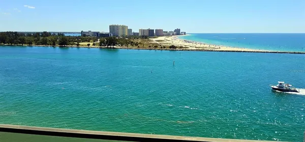 $2,950 | 450 South Gulfview Boulevard, Unit 1208, Clearwater Beach, FL 33767