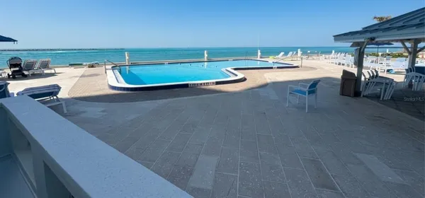 $2,950 | 450 South Gulfview Boulevard, Unit 1208, Clearwater Beach, FL 33767