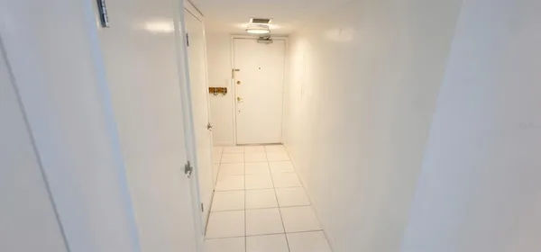 $2,950 | 450 South Gulfview Boulevard, Unit 1208, Clearwater Beach, FL 33767