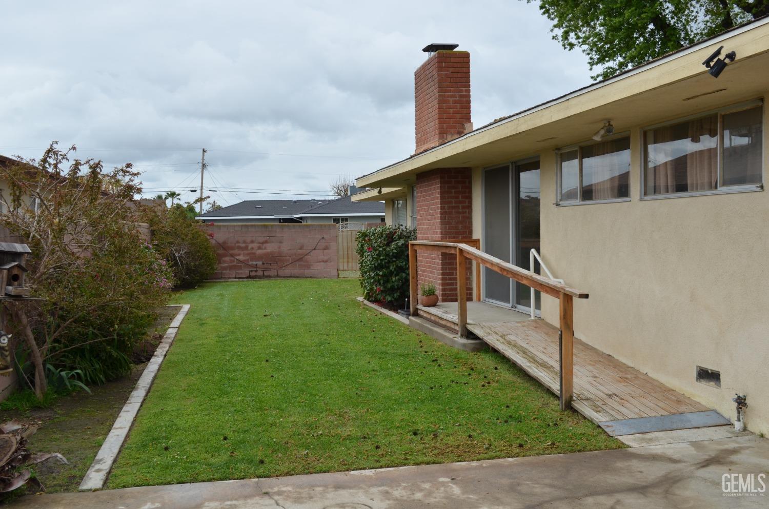 Undisclosed Address Shafter, CA 93263 - Photo 30 of 34