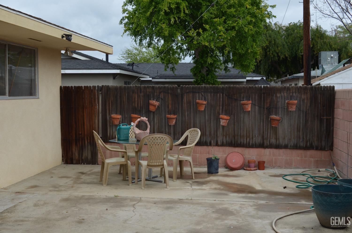 Undisclosed Address Shafter, CA 93263 - Photo 31 of 34