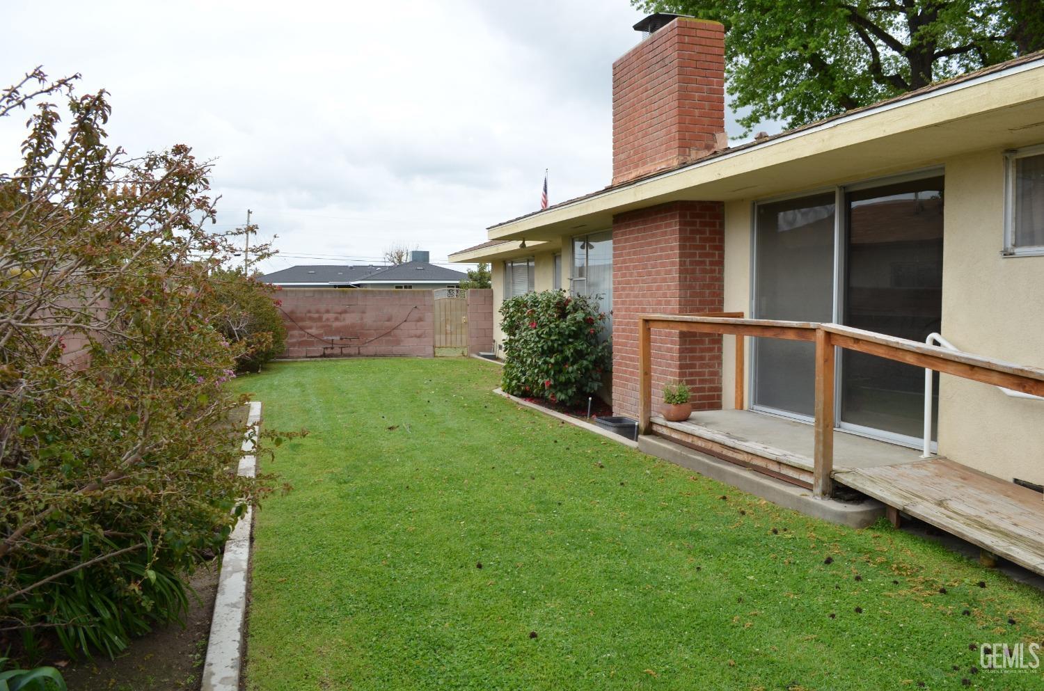 Undisclosed Address Shafter, CA 93263 - Photo 32 of 34