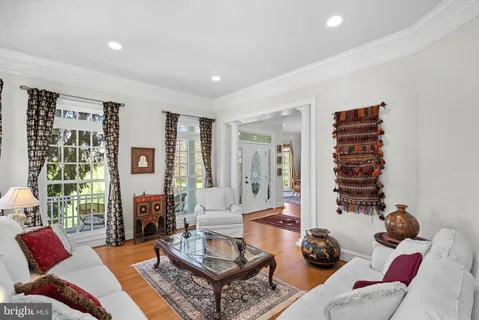 $2,000,000 | 38527 Ditchling Place, Hamilton, VA 20158