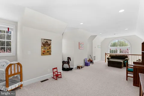 $2,000,000 | 38527 Ditchling Place, Hamilton, VA 20158