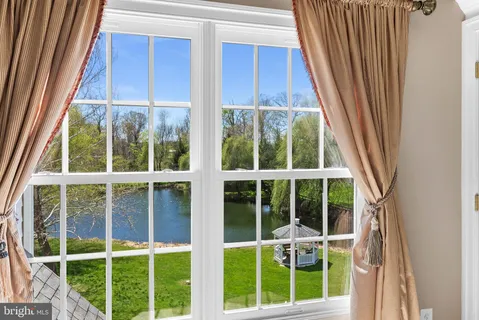 $2,000,000 | 38527 Ditchling Place, Hamilton, VA 20158