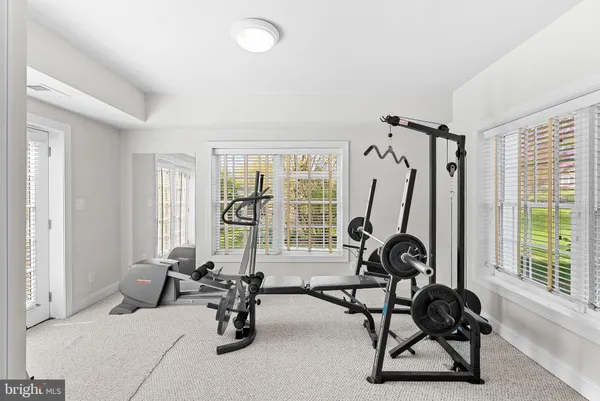 $2,000,000 | 38527 Ditchling Place, Hamilton, VA 20158