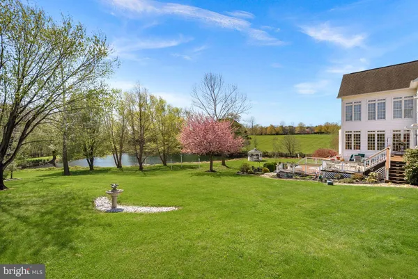 $2,000,000 | 38527 Ditchling Place, Hamilton, VA 20158