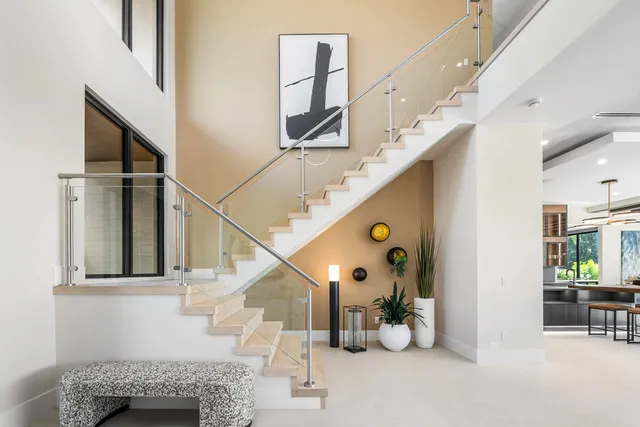 a view of entryway and hall