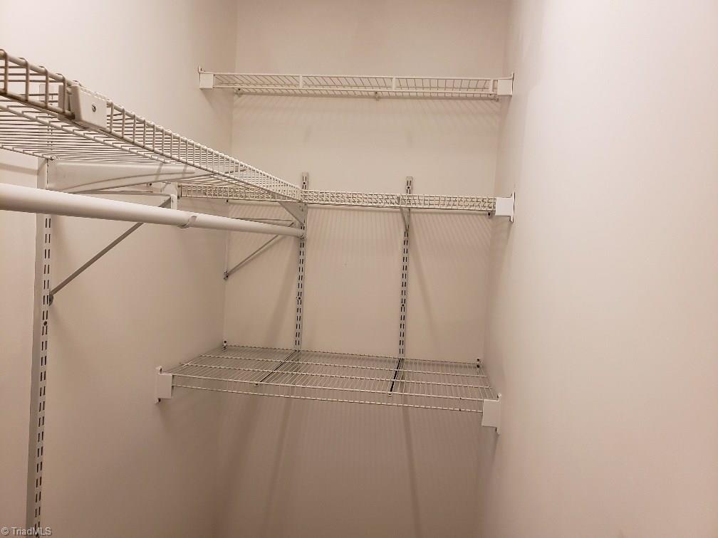 204 Beckner Road Lexington, NC 27292 - Photo 11 of 15 Master closet.