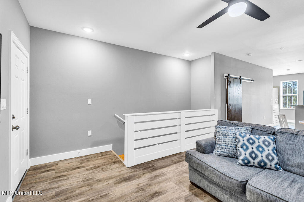 109 East Orchard Loop, Unit 109 D'Iberville, MS 39540 - Photo 4 of 18 109OrchardLoop-4