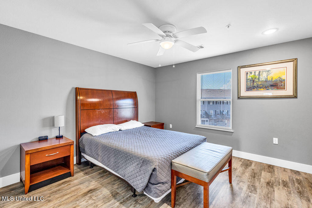 109 East Orchard Loop, Unit 109 D'Iberville, MS 39540 - Photo 10 of 18 109OrchardLoop-17