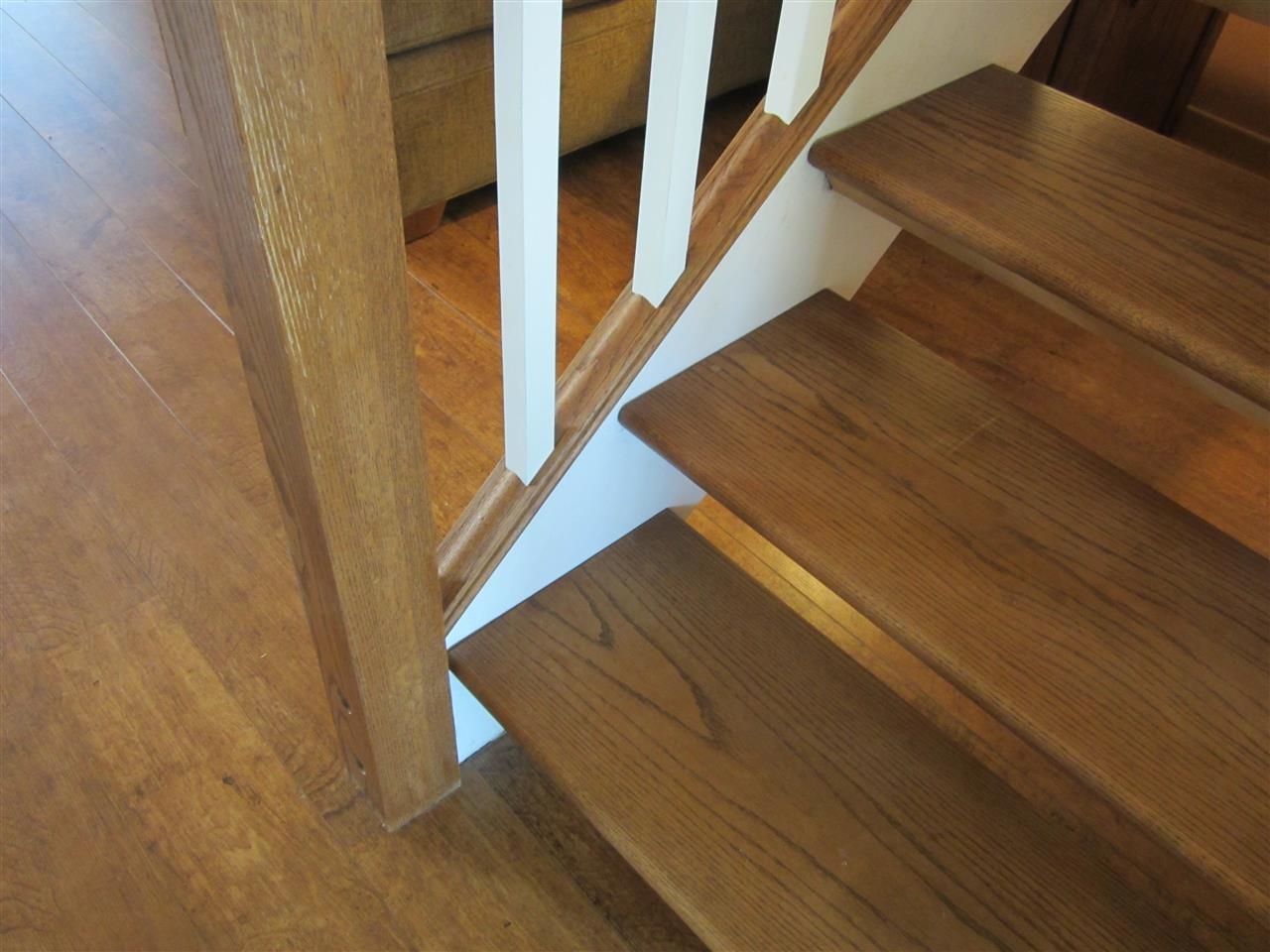17547 Matinal Road San Diego, CA 92127 - Photo 10 of 23 Close up of the staircase details