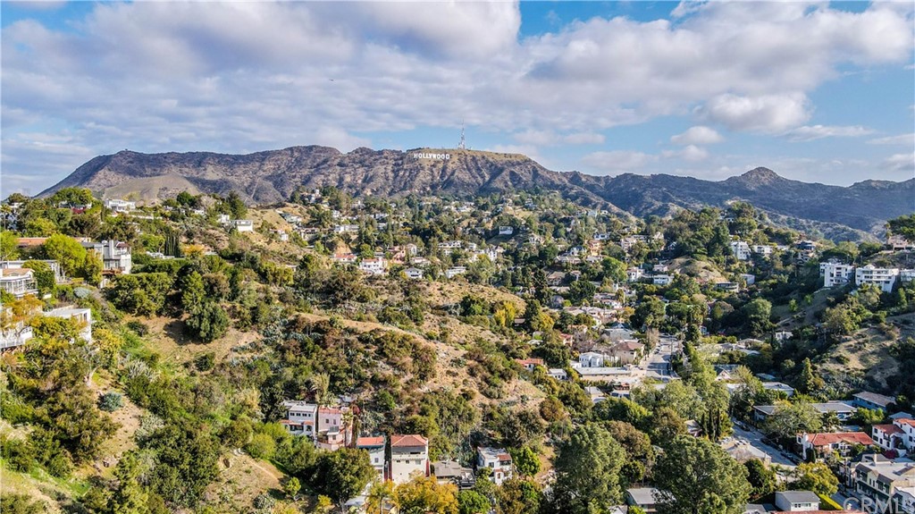 2599 Dearborn Drive Los Angeles, CA 90068 - Photo 15 of 17 a view of a city with a mountain