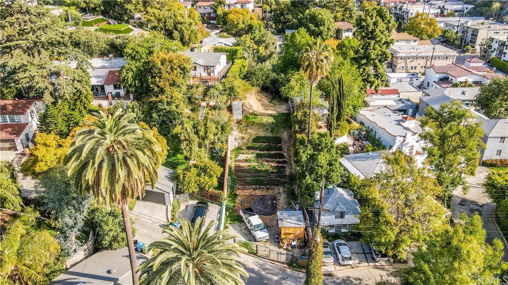 2599 Dearborn Drive Los Angeles, CA 90068 - Photo 4 of 17 a picture of street view