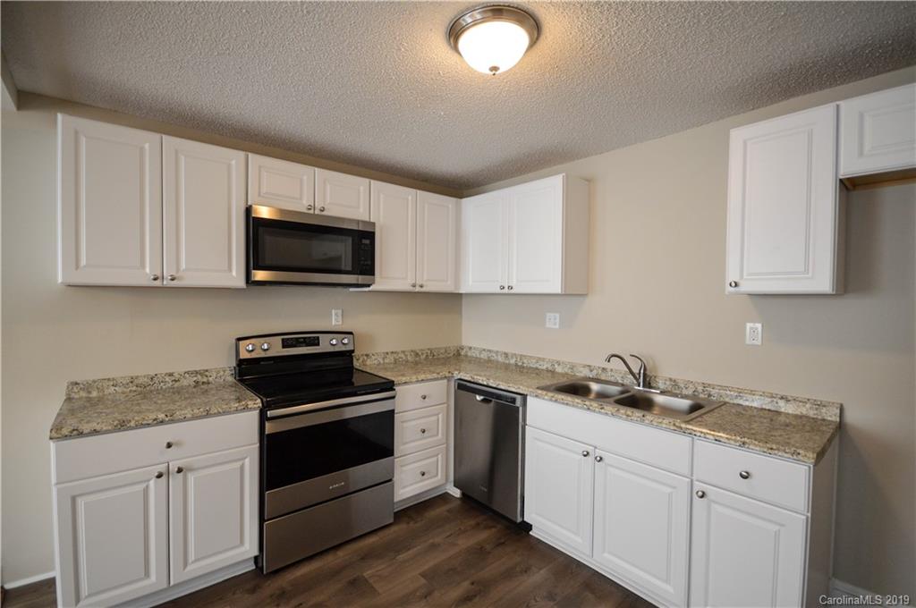 511 Kings Road Shelby, NC 28150 - Photo 4 of 36 Gallery Image 4