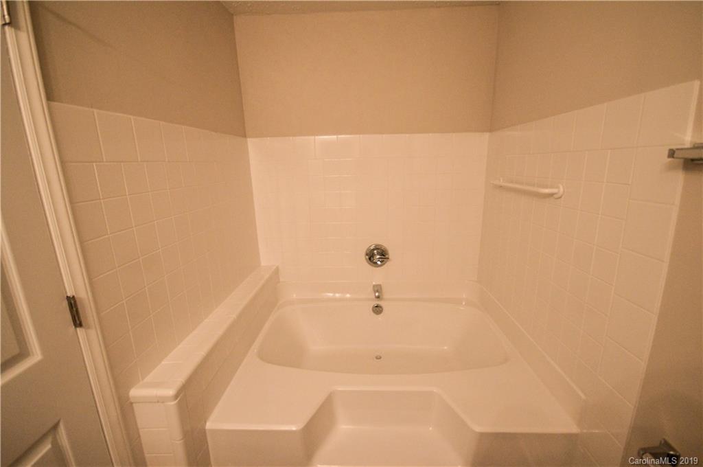 511 Kings Road Shelby, NC 28150 - Photo 9 of 36 Gallery Image 9