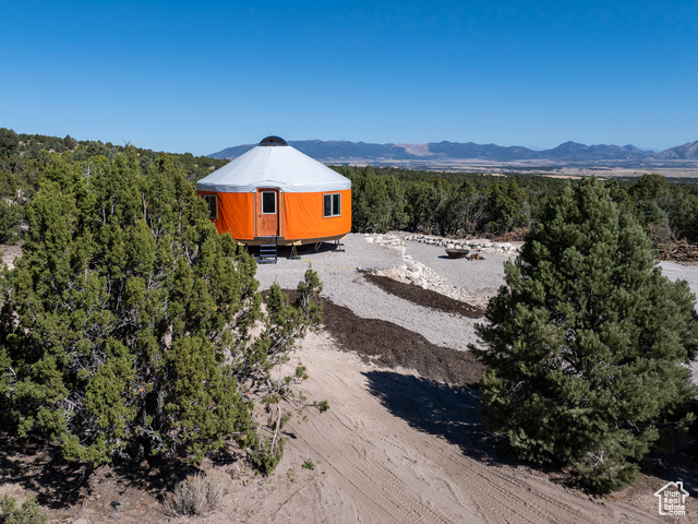 7397 South View Point Drive West, Unit 21 Eureka, UT 84628 - Photo 4 of 24
