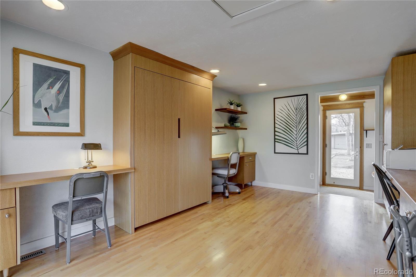 933 Cherryvale Road Boulder, CO 80303 - Photo 21 of 32 a workspace with furniture and window
