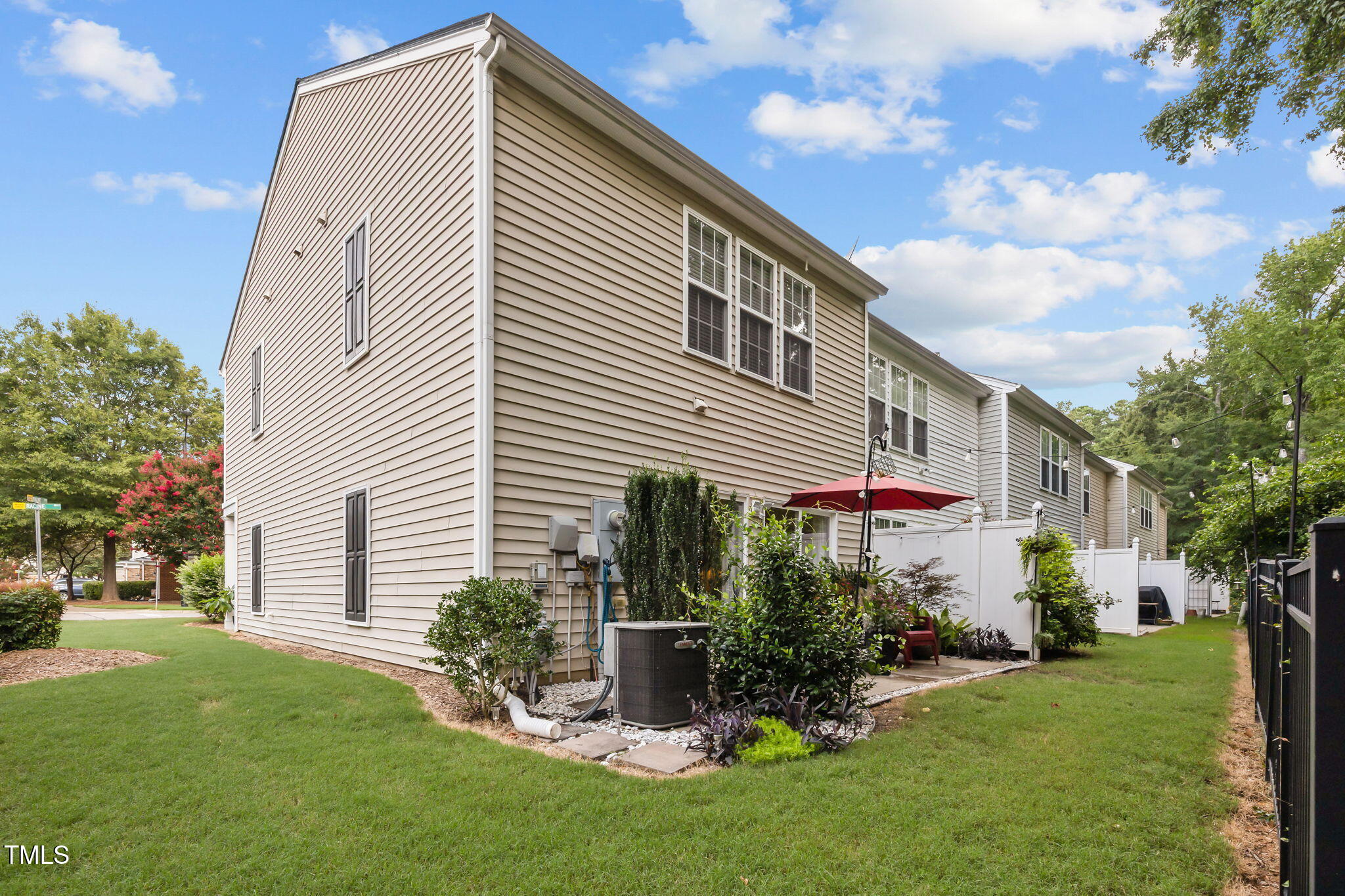 7002 Racine Way Raleigh, NC 27690 - Photo 33 of 40 38-web-or-mls-IMG_8424