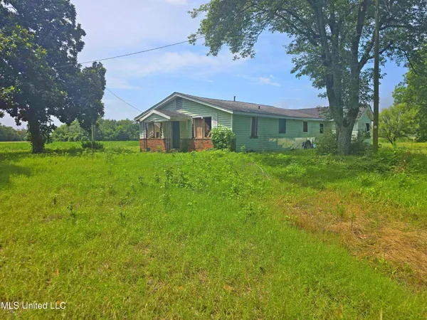 $14,812 | 24776 Highway 61, Coahoma, MS 38617