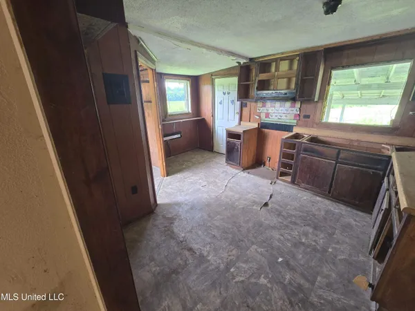 $14,812 | 24776 Highway 61, Coahoma, MS 38617