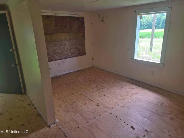 $22,500 | 24776 Highway 61, Coahoma, MS 38617