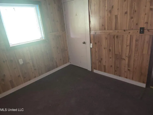 $14,812 | 24776 Highway 61, Coahoma, MS 38617