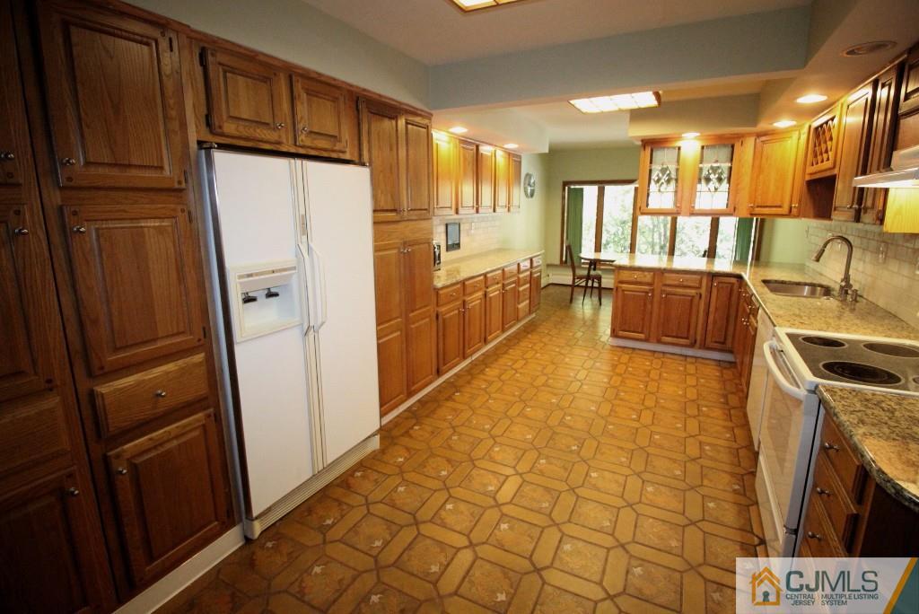 200 Davidson's Mill Road North Brunswick, NJ 08902 - Photo 14 of 24 Gallery Image 14