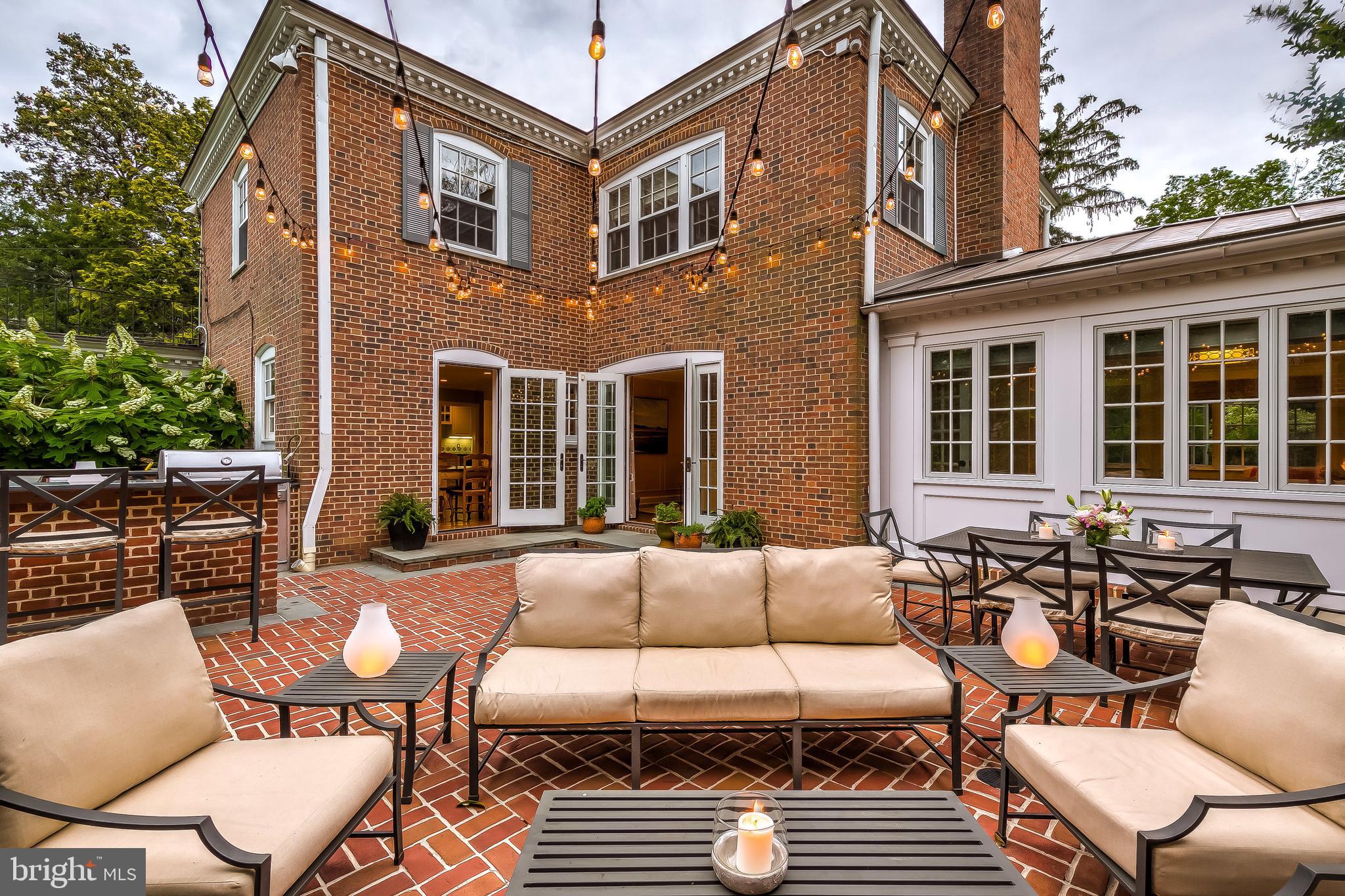 2 Thicket Road Baltimore, MD 21212 - Photo 3 of 57