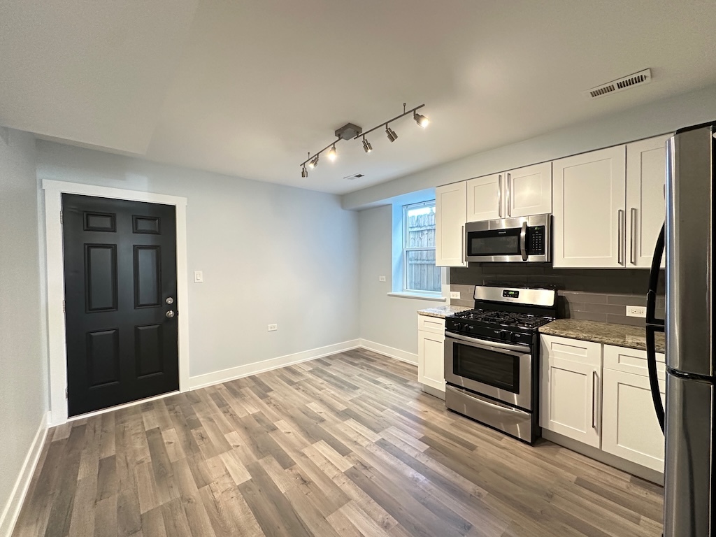 4148 West Cermak Road, Unit GARDEN Chicago, IL 60623 - Photo 7 of 20