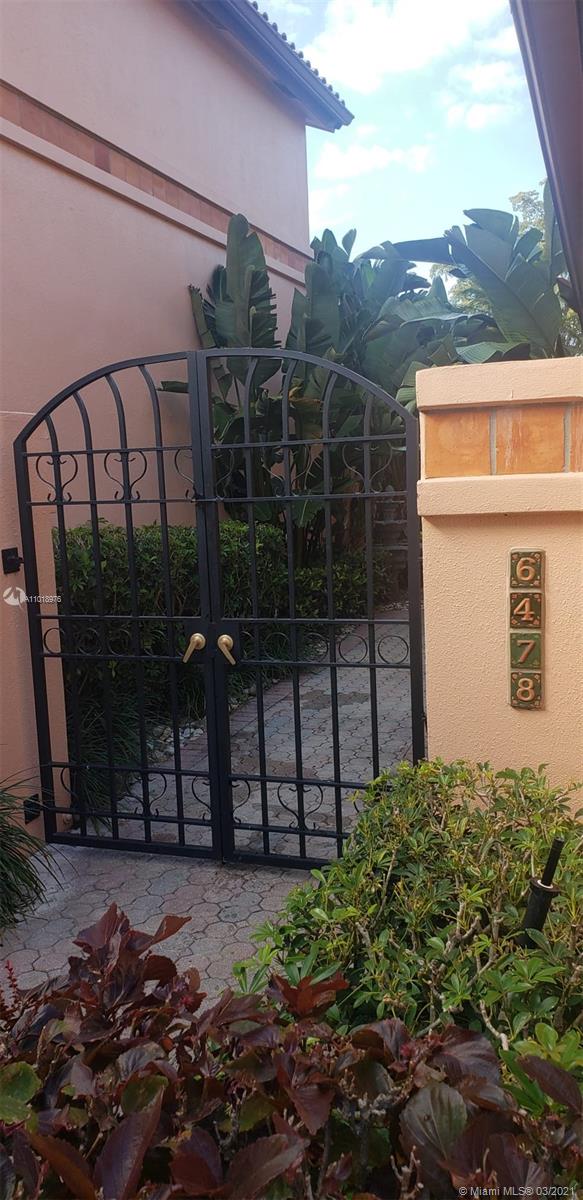 6478 Via Rosa Boca Raton, FL 33433 - Photo 2 of 11