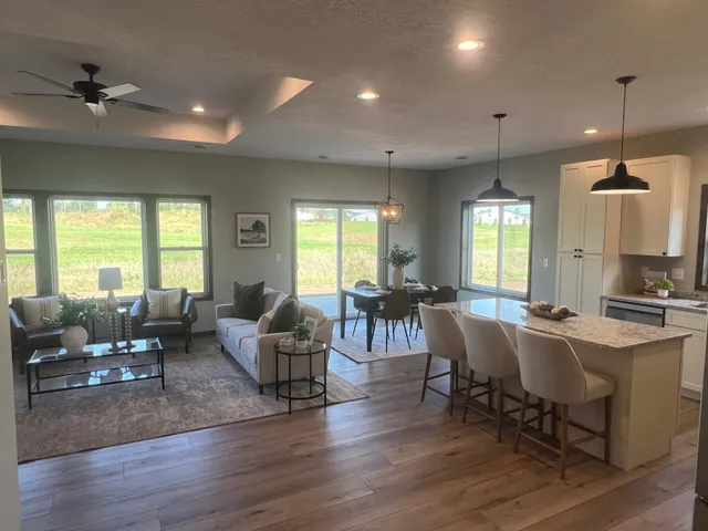 $369,900 | 1202 Poppy Court, New Richmond, WI 54017