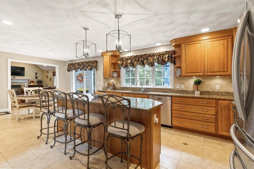 1 Woodward Road Middleton, MA 01949 - Photo 13 of 42