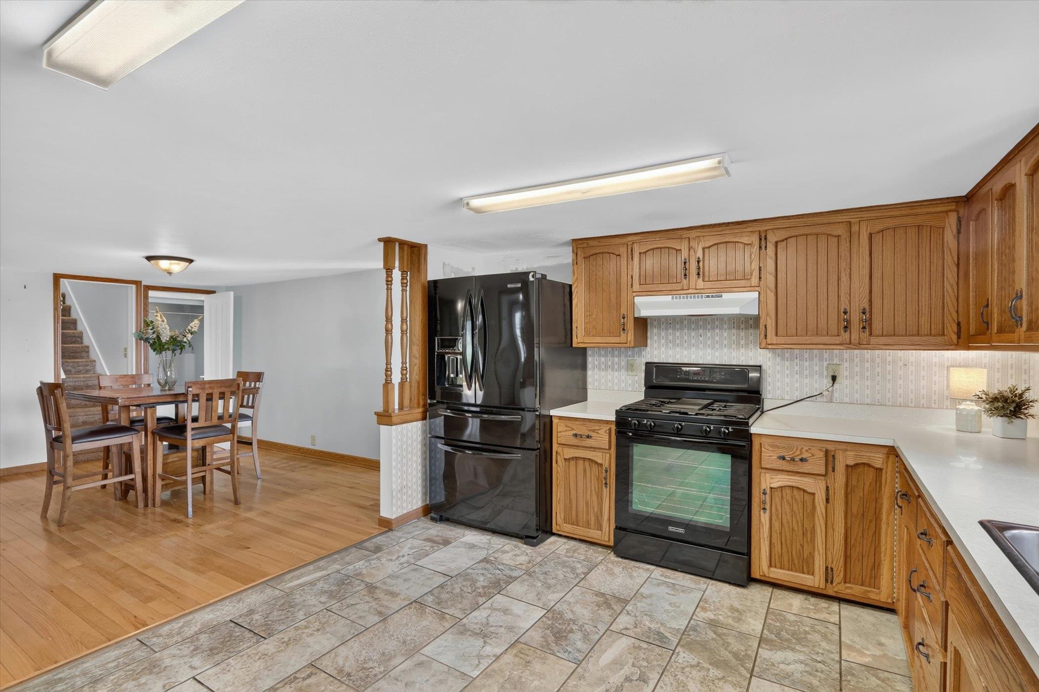 1270 Hillside Road Edgerton, WI 53534 - Photo 10 of 74