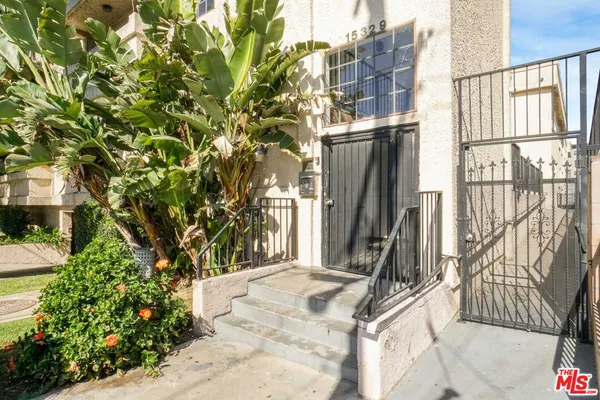$6,700,000 | 15329 Vose Street, Van Nuys, CA 91406