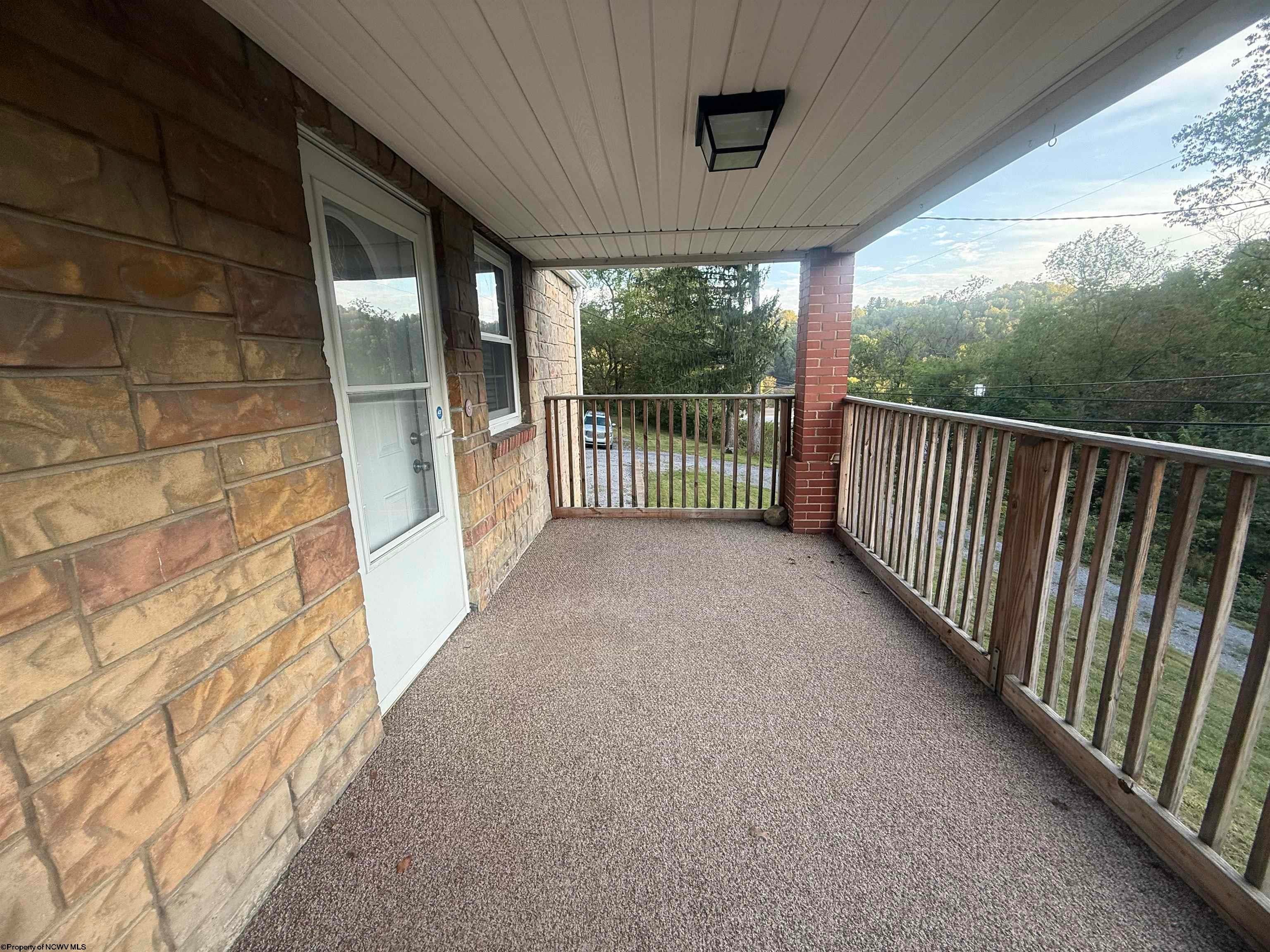 1233 Pleasant Valley Road Fairmont, WV 26554 - Photo 8 of 36 Gallery Image 8