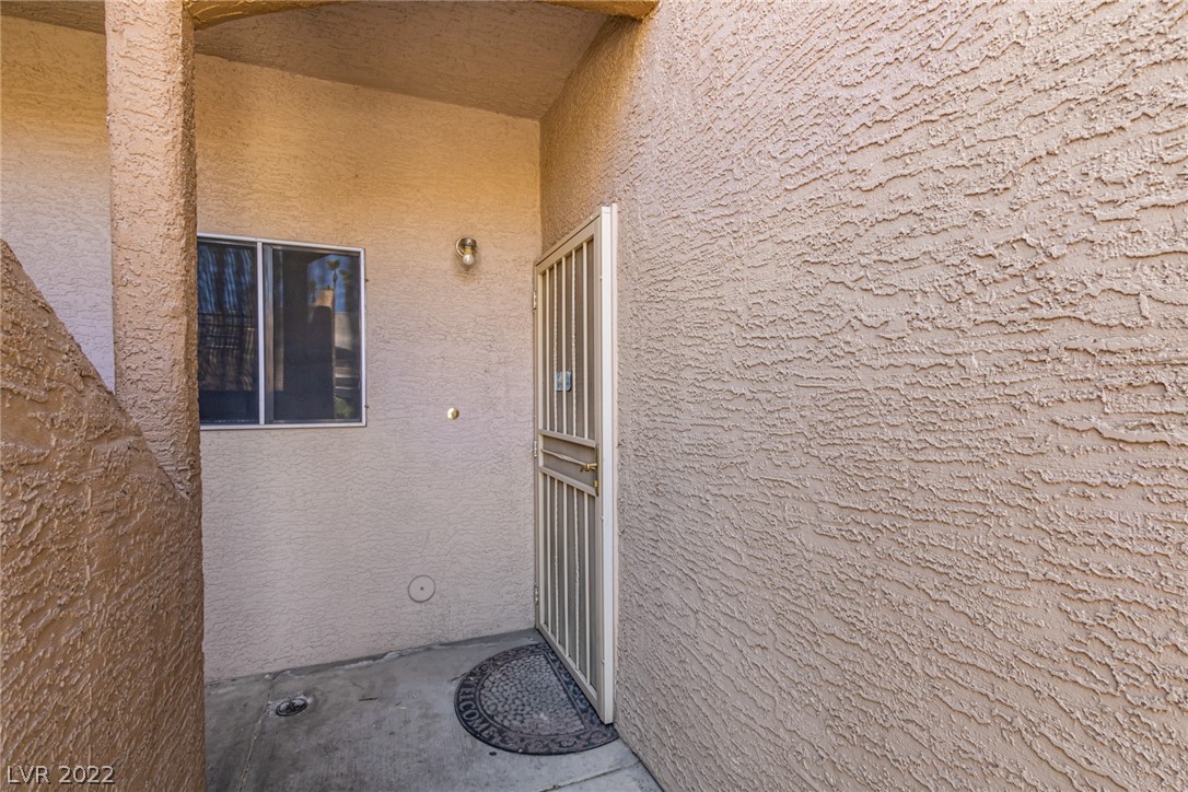 6859 Tamarus Street, Unit 101 Las Vegas, NV 89119 - Photo 3 of 24