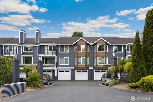 $474,950 | 150 Northeast 95th Street, Unit 302, Seattle, WA 98115