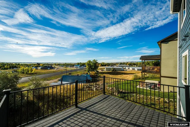 $395,000 | 101 Watkins Street, Buffalo, WY 82834