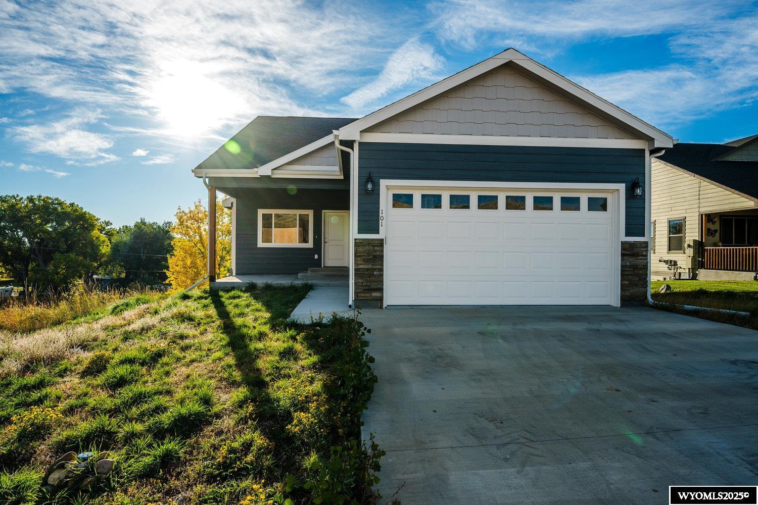 101 Watkins Street Buffalo, WY 82834 - Photo 4 of 37